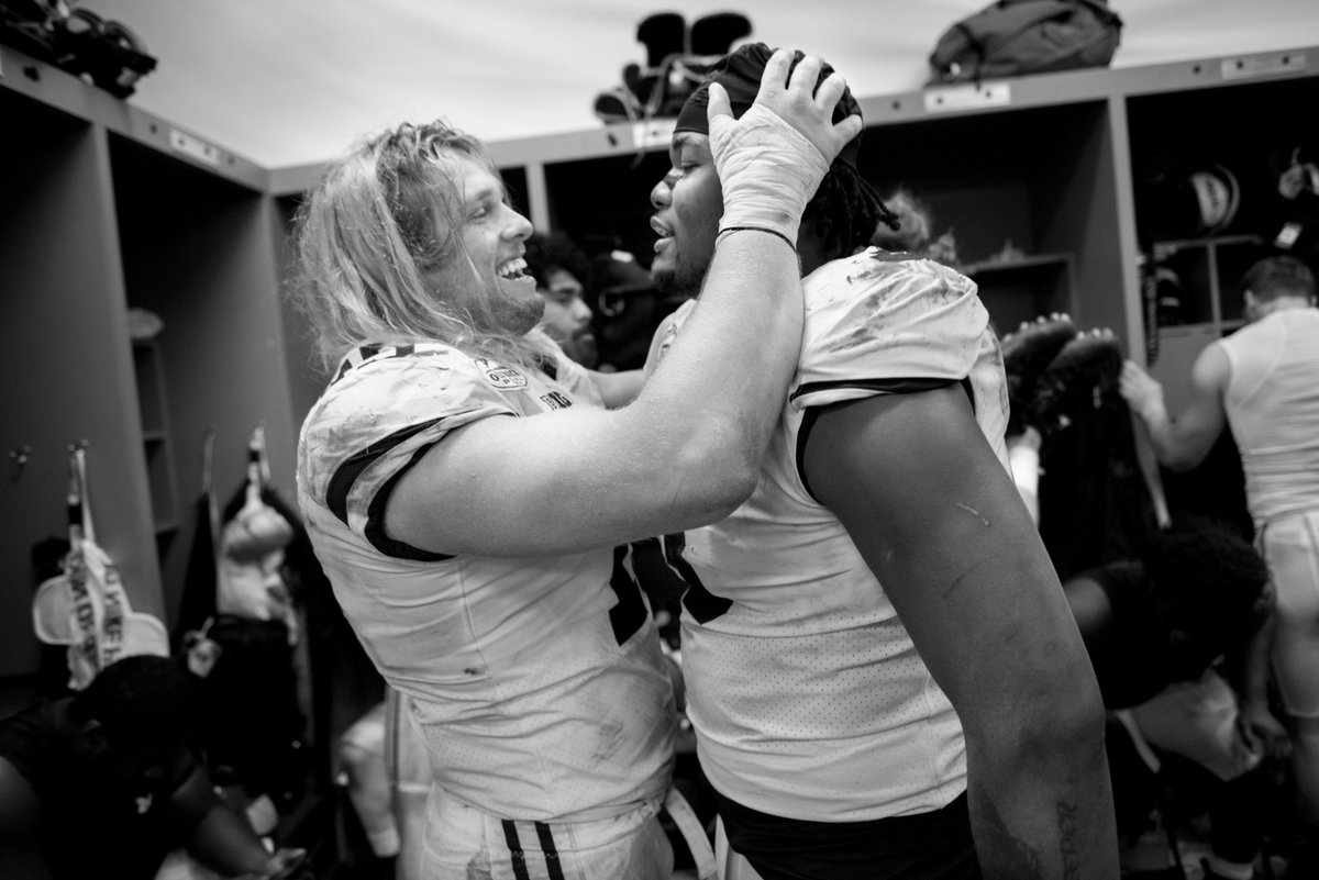 Michigan Wolverines Chase Winovich and Rashan Gary- two of the best defensive ends in football. Excited to see you play together again next year! Photograph by @DavidTurnley @Chase_Winovich @RashanAGary