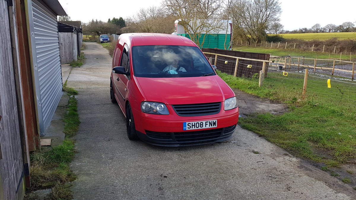 Vw Caddy Kid tweet media