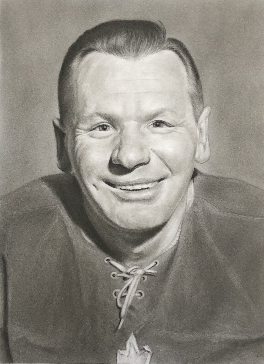 artistguy's tweet photo. @TorontoComms @MapleLeafs @JohnTory @WynnaB @HockeyCanada @Raptors @BlueJays @torontofc @43_Kadri @wmnylander @Marner93 My tribute to the great Johnny Bower. His portrait in charcoal. #JohnnyBowerDay #Leafs #ripjohnnybower https://t.co/IGUxSzcfRU