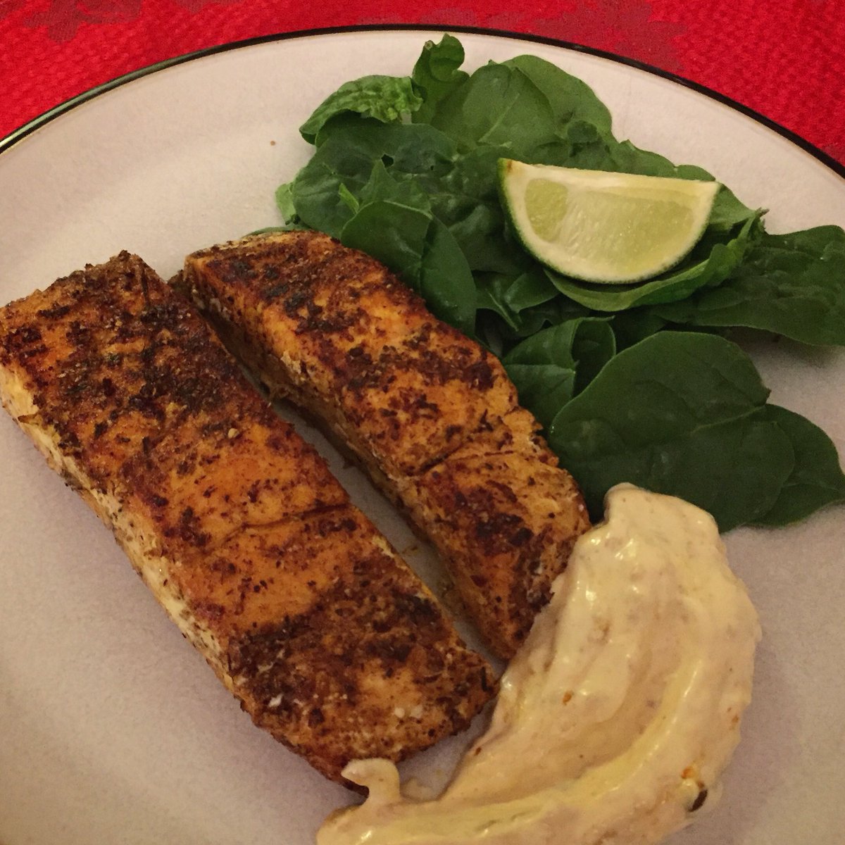 jt_golf's tweet photo. Kerala salmon with lime pickle yoghurt &amp; baby spinach 😍🤩😋 new recipe for keto dinner and definitely a keeper!! #keto #ketodiet #LCHF #lowcarb #carbless #salmon #fishdish #ketodinner #kerala #indianfood #spices #spinach #greens #yummy #homemadefood #homecooking https://t.co/iPedpwzbFu