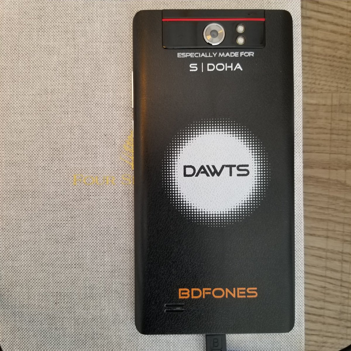 syeddoha's tweet photo. S | #DohaLaptops #DAWTS & #BDFONES add #NAMOS platform #COMOSVAMOS #Miami, we plan on opening 20 stores in your town with less than 10 #SKU but devices with substance. #Surfside is fine but Miami needs help. With @FSSurfside I am focused on reviving the city and bring some jobs. https://t.co/bv65XV2hd5