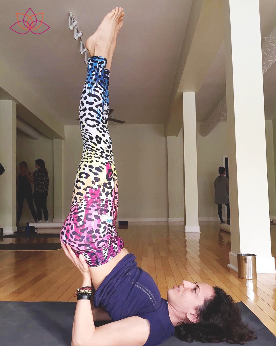 YogaspaceTO's tweet photo. Join Malak tomorrow - Friday January 5, 11:45am - 12:45pm for a $5 Community Vinyasa class.  A recent graduate of our 200 hour Teacher Training Program, Malak will show you how to practice shoulder stand safely, so you can receive its numerous benefits.✨🕉

Cc: MalYoga https://t.co/lCqZEt0Lvf