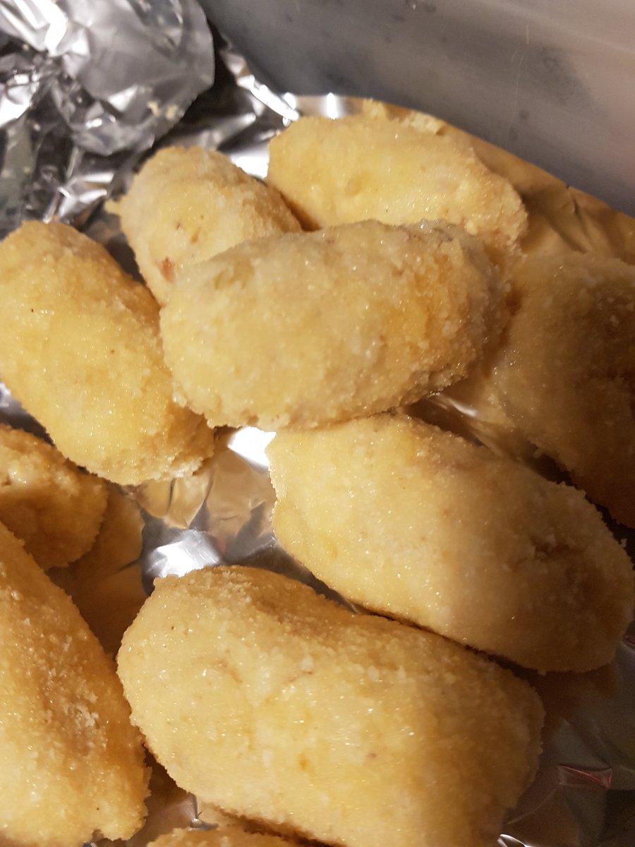 Madres que suben a tu casa ya de noche con croquetas caseras sin gluten 😍😍😍😍🎉🎉🎉 ¡¡Vivan las madres croqueteras!!!