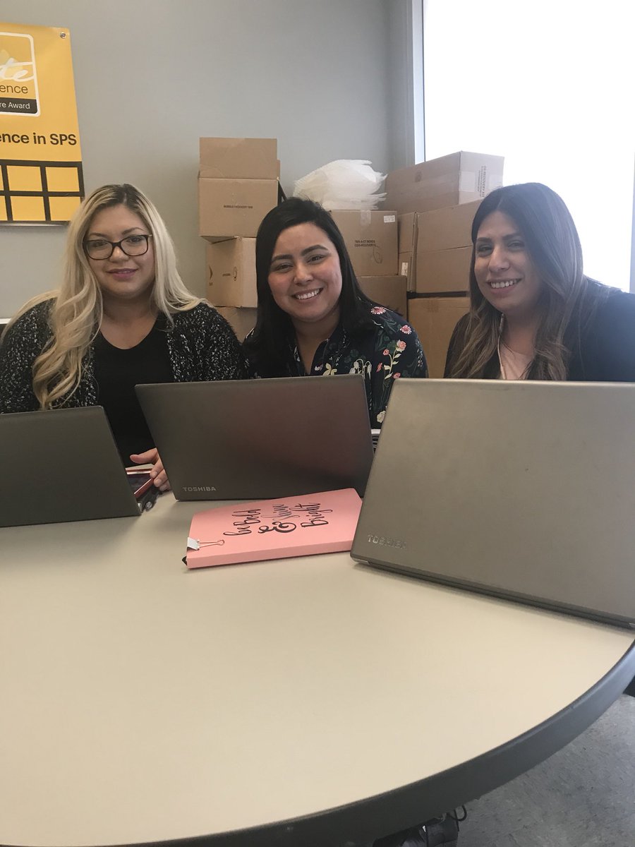 tonyvitsme's tweet photo. Team work makes the dream work. Great M&amp;P OF THE WEEK LIVE! @KaeryCastillo @vivian3412 @MsLaura_C  @blee01 @TLE619 @KinmanCory #sprintOPS #everywed1pm https://t.co/PJFJbxQplb
