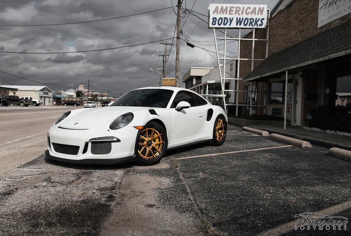 ForgelineWheels's tweet photo. Have a compulsion to pursue perfection? #AmericanBodyWorks equipped this #Porsche #991GT3RS with #Forgeline #CarbonForged #CF201! https://t.co/zPZKVIGEsk https://t.co/zRzLPI6Bw3