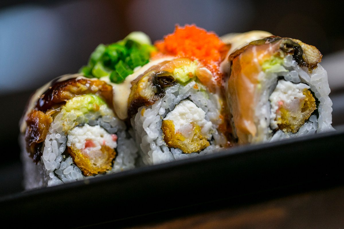 MikuniSushi's tweet photo. On Wednesdays, we eat sushi #BMWRoll #MikuniSushi https://t.co/QZddwm1CW9