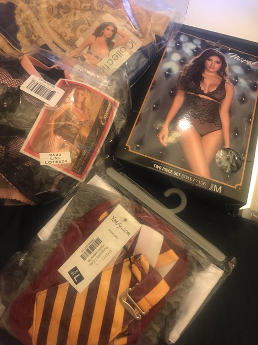 Some sexy lingerie for my next photoshoot in a few weeks https://t.co/71otU2ufSz<a href="/tag/worship"class="tags"><span>#worship</span></a>