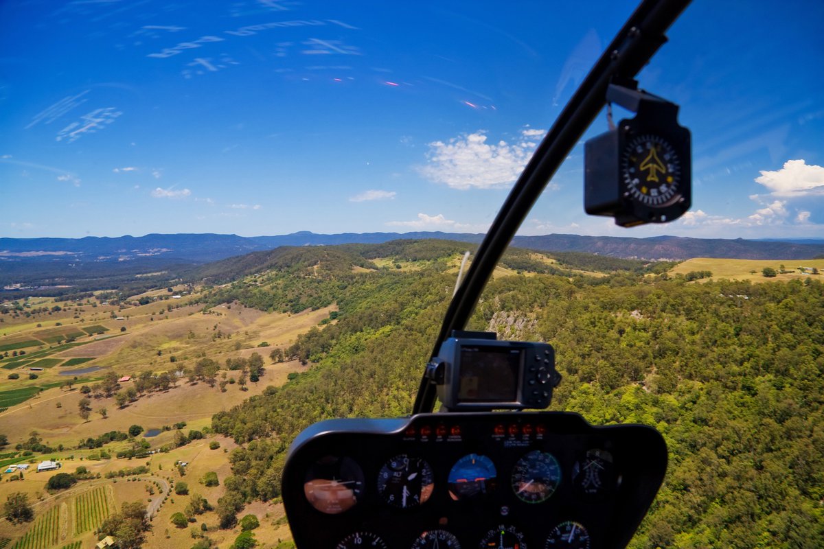 GregMincher's tweet photo. There is always more to discover #huntervalley #experiencehunter #discovermore #tourismnsw #helicopter #yourtube #video https://t.co/hFTIRM5sUp https://t.co/o7fBejaoDv