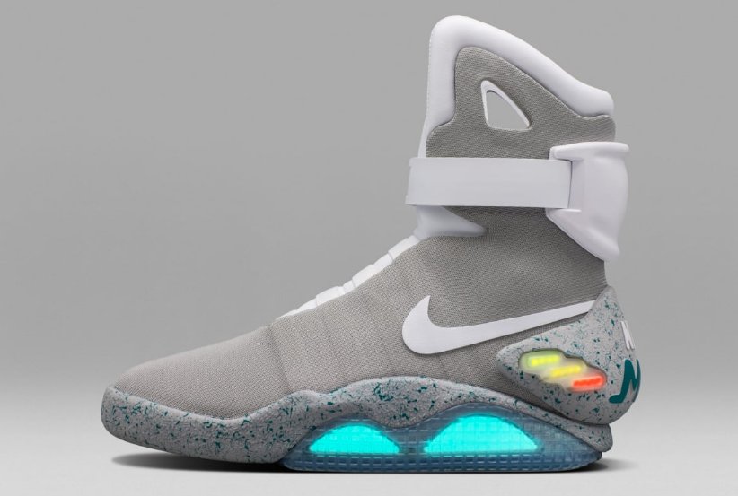 on Twitter: "NY sneaker store duped by fake Nike Mags: https://t.co/YCbykZC6a3 https://t.co/uTuEFGZ4hP" / Twitter