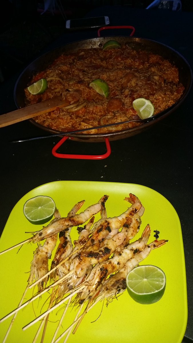 IansCampers's tweet photo. Leftover #paella for breakfast #awesome @pereew #campingfood #paella #glamping https://t.co/wpO1Eh3zwA
