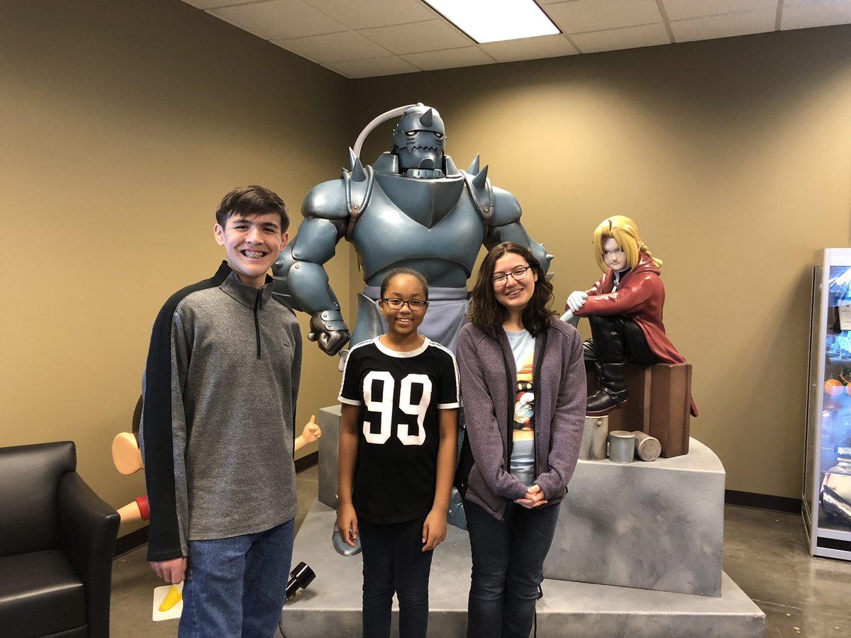 SharleenSy's tweet photo. Thank you SO much #FUNimation !! We came to visit all the way from Canada and our Anime fans had SUCH a great time!  TY Maria and Perry, you made the children’s Christmas truly unforgettable! https://t.co/k9a02GomIa