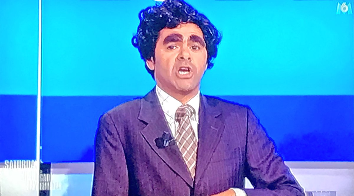 LaLifeDeSoso's tweet photo. Le débat des primaires 😂😂😂 @gadelmaleh @DebbouzeJamel #SNLGad ❤️ https://t.co/LBizDmIjYA
