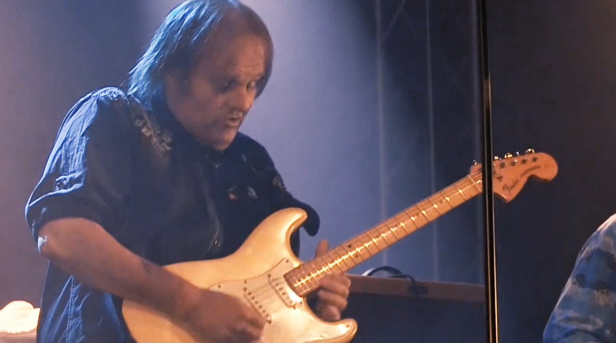 BAD BOYS is about the most iconic #blues artists, not only about their music, but also their incredible life! 

Watch the video here -> goo.gl/HEpdJi 

Listen / Download -> smarturl.it/SBM-Californis…

#SBM #californisoul #supersonic #blues #rock #tbt #BadBoys #BadMOFOS