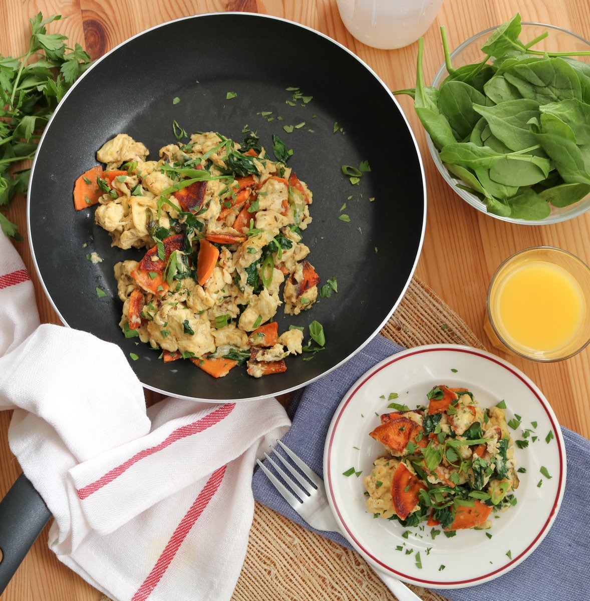 Whiskware's tweet photo. Snuggle up! This protein and antioxidant-rich Sweet Potato Spinach Scramble is perfect for those winter mornings when all you want to do is stay in bed. https://t.co/MMp2cvK0xW https://t.co/w2MayiQo5w