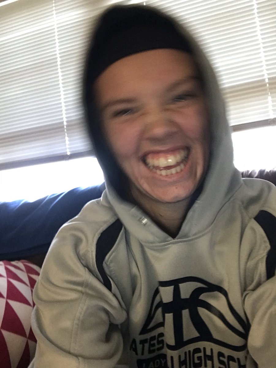 HilbertWBB's tweet photo. When you’re finally back in action. Welcome back @tcorts2016 !! Day 2 of double practices complete. #only4left https://t.co/Wa3gV0hUN3