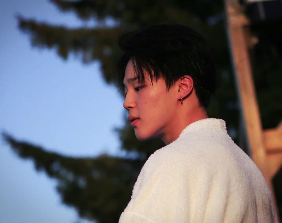 btsfier's tweet photo. Let me bless you with some unwhitewashed #Jimin https://t.co/m0GQ0mRwKC
