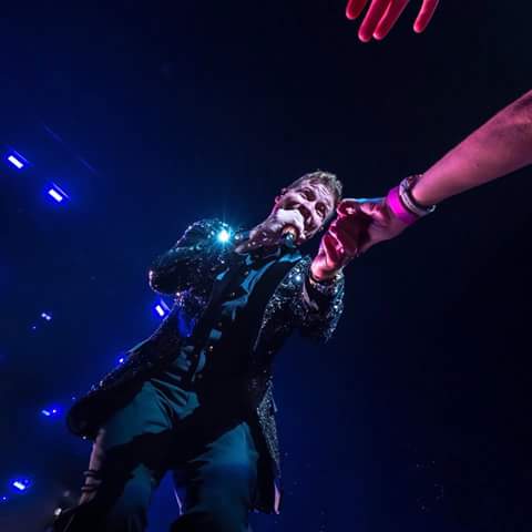 frick_world's tweet photo. My dream @brian_littrell 😍❤ https://t.co/QgucNhnseR