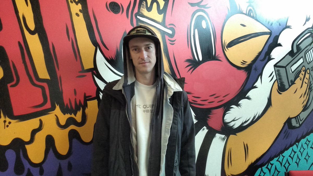 Tune into <a href="/Vocalo/">Vocalo Radio 91.1</a> tomorrow morning to hear my interview with the legend <a href="/JesseMenendez/">Jesse Menendez</a>! 
(91.1 FM at 8:20am) 

I’ll post the link in case you snooze 😴 😴