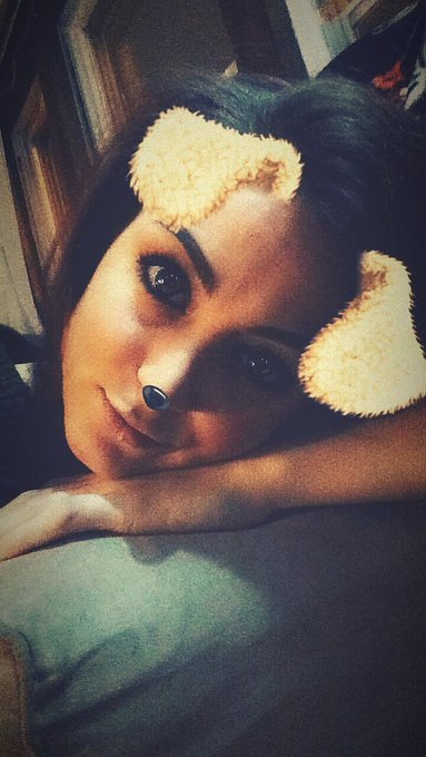 #snapchatfilter #selfie #photooftheday #Lookoftheday https://t.co/EHuo3F4nxK<a href="/tag/snapchatfilter"class="tags">#snapchatfilter</a><a href="/tag/selfie"class="tags">#selfie</a><a href="/tag/photooftheday"class="tags">#photooftheday</a><a href="/tag/lookoftheday"class="tags">#Lookoftheday</a>