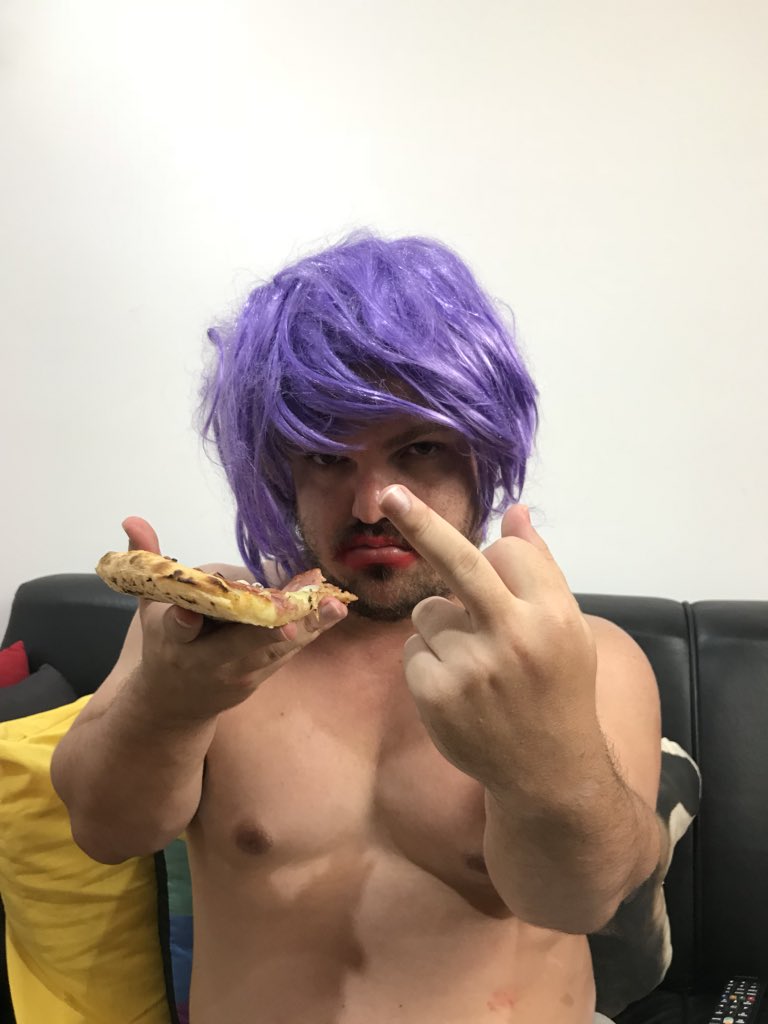 m4tteus's tweet photo. “Você tá comendo de novo?

eu: https://t.co/qNBlZ1I5TA