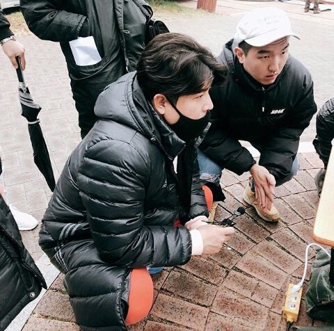 shinsfriendsbra's tweet photo. [#PIC] 03/01/18 - Atualização do Instagram de daily_sd com #Shindong e Heechul.

"#SuperShow7 #SuperShow7FilmagemdeVideo #KimHeechul #EstrelaUniversal #DiretorShindong #SuperJunior #WalalaProduction #Walala #WalalaCrew"

Trans: ShinPD https://t.co/4A1WypzniI