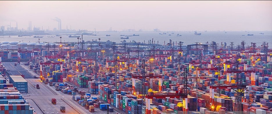 ShanghaiTravell's tweet photo. #SFTZ (#Shanghai Pilot Free-Trade Zone), this is FTZ(nice as picture1-3). that's also FTZ picture4 where I am now
I thought it should be nice idea to enjoy my coffee at SFTZ after delivery my friend nearby, sigh obviousely I'm on the wrong spot lost in the too big 120km SATZ zone https://t.co/1mDabWO3xY