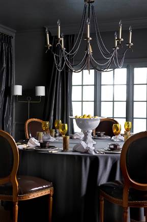 WolfeRizor's tweet photo. We love the combination of deep gray and yellow in this elegant Winter Park dining room. https://t.co/qp01cojTVD