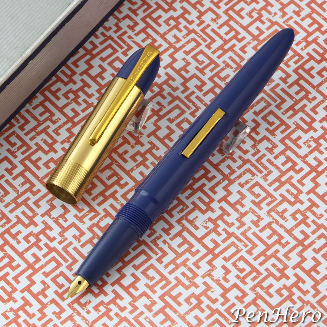 PenHero's tweet photo. Warwick blue lever fill fountain pen clate 1940s
#fountainpen #pencollecting #warwick #davidkahn #wearever #waterman #taperite #citation https://t.co/ahYHdfC0wN