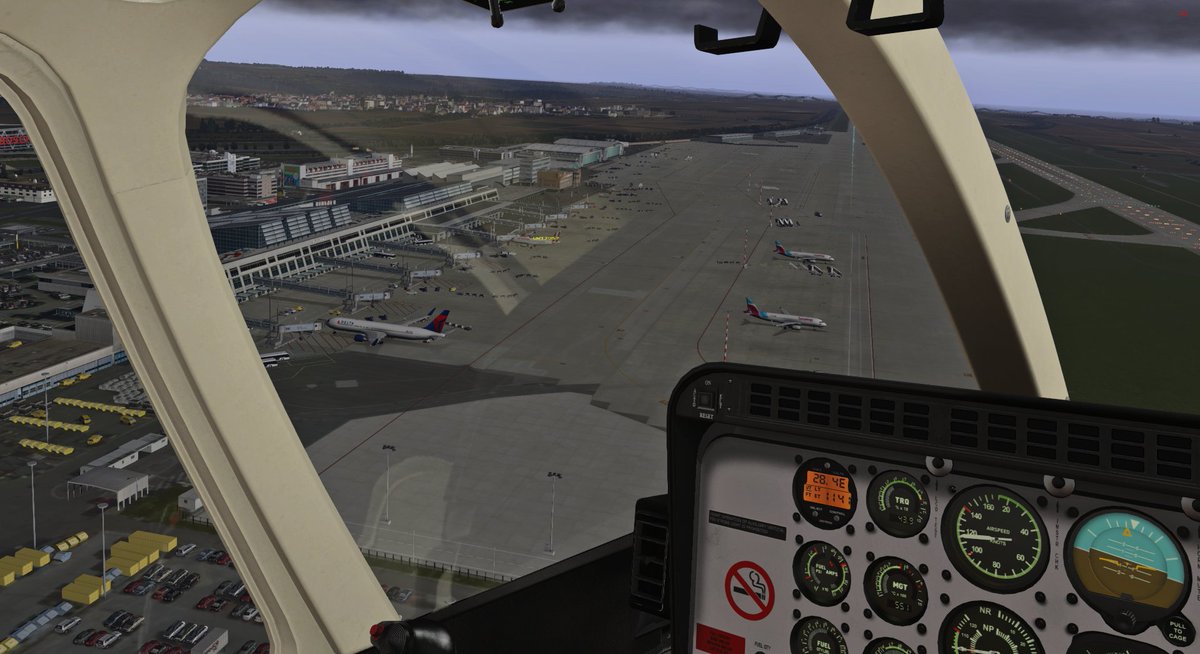Fipspilot's tweet image. Approaching @STR_Flughafen  #Bell407 #DHHMS #xplane