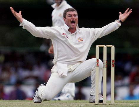 One of the great leg spinners, <a href="/scgmacgill/">Stuart MacGill</a> on #10Questions with <a href="/adamzwar/">Adam Zwar</a>. Yes there's cricket but much more.
<a href="/ApplePodcasts/">Apple Podcasts</a> - itunes.apple.com/au/podcast/stu…
#cricket #Ashes #AUSvENG #bowling #legspin #summerofcricket <a href="/scg/">Sydney Cricket Ground</a> <a href="/mcg/">Melbourne Cricket Ground</a> Ping <a href="/ShaneWarne/">Shane Warne</a>