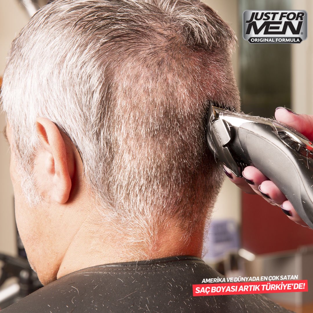 Saçınızdaki beyazlardan kurtulmak için saçlarınızı kestirmenize gerek yok! Just For Men saç boyası ile dakikalar içinde beyazlarınızdan kurtulabilirsiniz✨💇🏻‍♂️