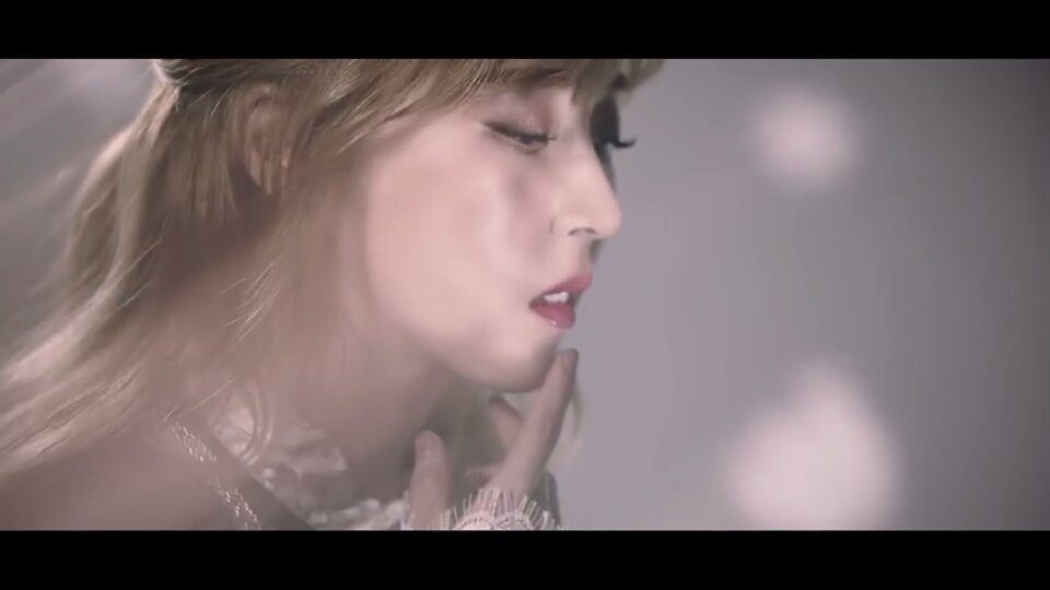 MMM09575622's tweet photo. ㅠㅠ 너무해  ㅠㅠㅠㅠㅠ
สวยเกินไปอะะะะะะะะไม่ไหวแล้ววว
ไม่รู้จะบรรยายยังไงกับความสวยของพี่
#마마무 #มามามู #MAMAMOO #MAMAMOO_paintme  #moonbyul https://t.co/GB4oVJiJpp