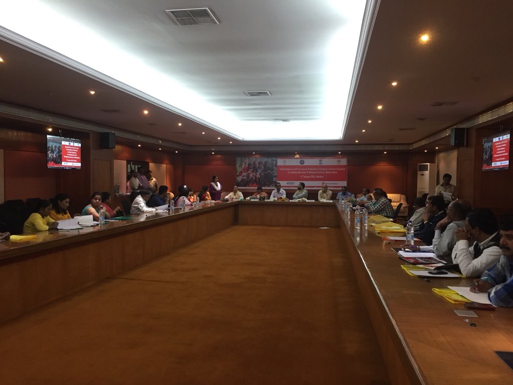 GoswamiRupali's tweet image. .@stc_india has just started the State level consultation on SoP for the #Street #children with 15 railway junctions across #maharashtra in collaboration with @NCPCR_ @indianrailway__ #mscpcr @alkasingh7 @pragyavats @devendratak @ThomasSCIndia @khairulsheikh