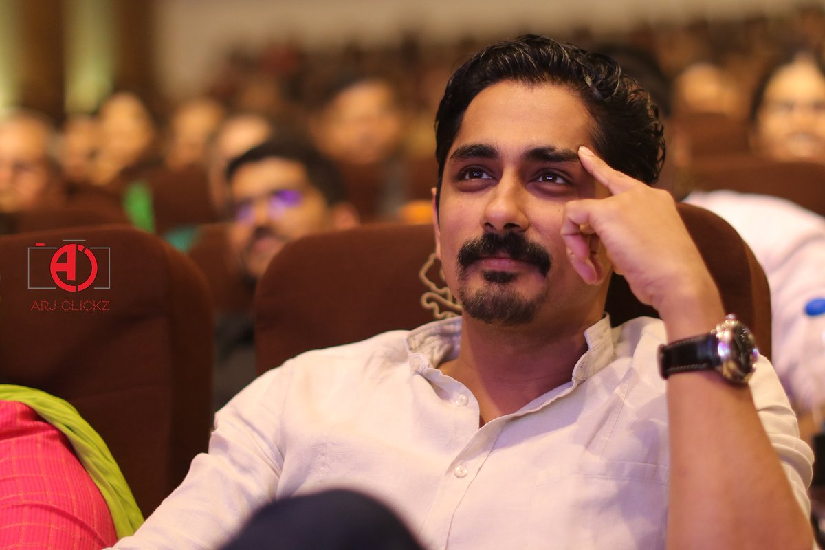 arjclickz's tweet photo. Lovely Siddharth in RJ Balaji's Ice House to White House...
#RJBalaji #Actor_siddharth #ArjClickz https://t.co/vmJMPziCdN