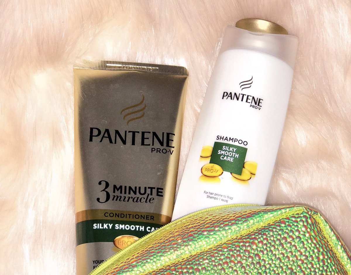 trishramos's tweet photo. in Boracay & Korea & it kept my hair smooth and damage free 24/7. So happy I made the Golden Switch bec w/o it, my hair preparation would have taken twice as long. #MakeTheGoldenSwitch and try Pantene, you’ll love it for sure!✨✨✨ #StrongIsBeautiful #UnfrizzYourHair @panteneph https://t.co/509iGH8Mm0