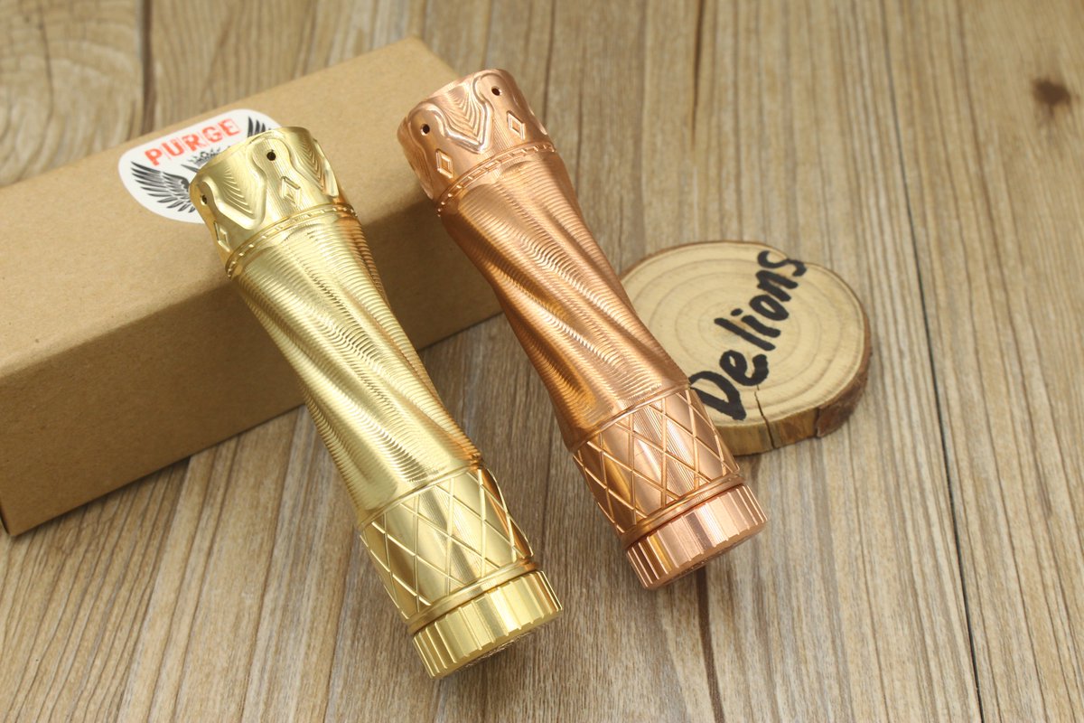 DelionsBen's tweet photo. The King Mod from Purge Mods family, brass and copper are available. 🔞
Top quality with good wholesale price for you. ����
Clones make Vape cheaper and easier.😎
#purgemod #kingmod #vapemod #vapemechmod #vapedevices #vapenews https://t.co/Ght6AK0sei