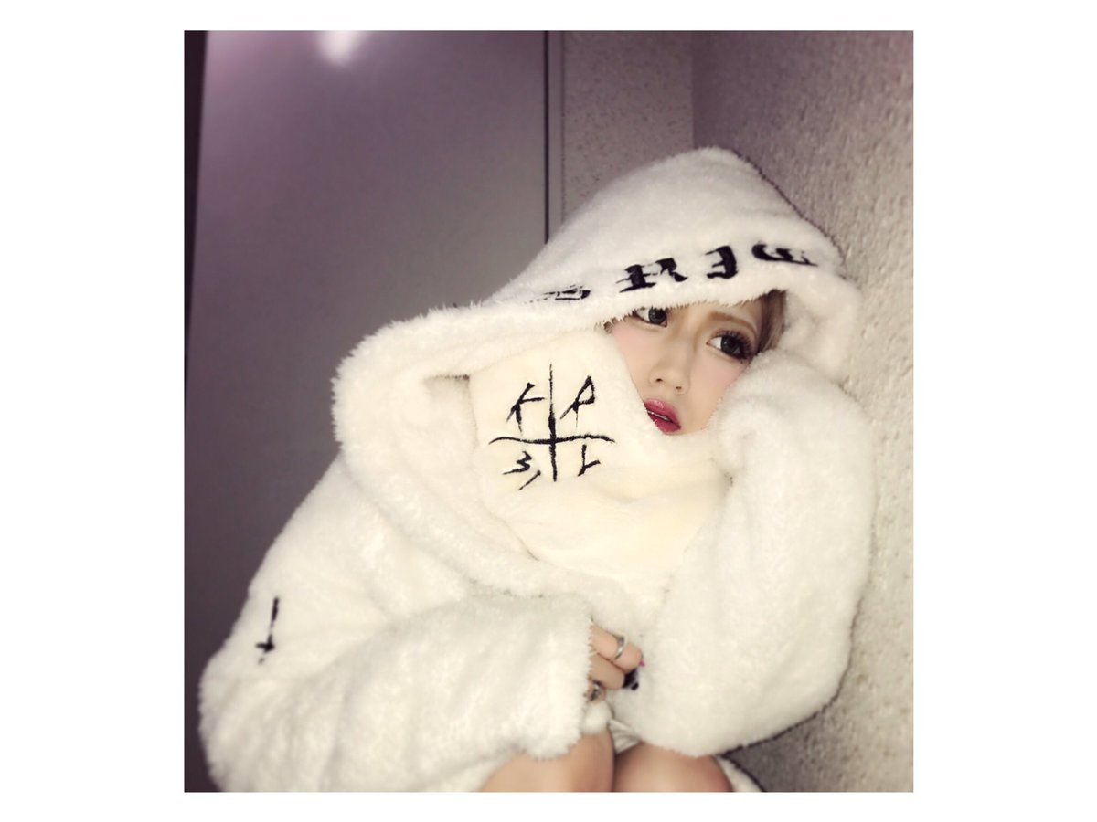 Mnm まっしろしろすけ派 まっくろくろすけ派 Kry Kryclothing Kissrichyack 蹴威狂 ボアダッフルコート スヌード コーチジャケット Black White Mnm まっしろしろすけ派 まっくろくろすけ派 Kry Kryclothing Kissrichyack 蹴威狂 ボアダッフルコート スヌード コーチジャケット Black White
