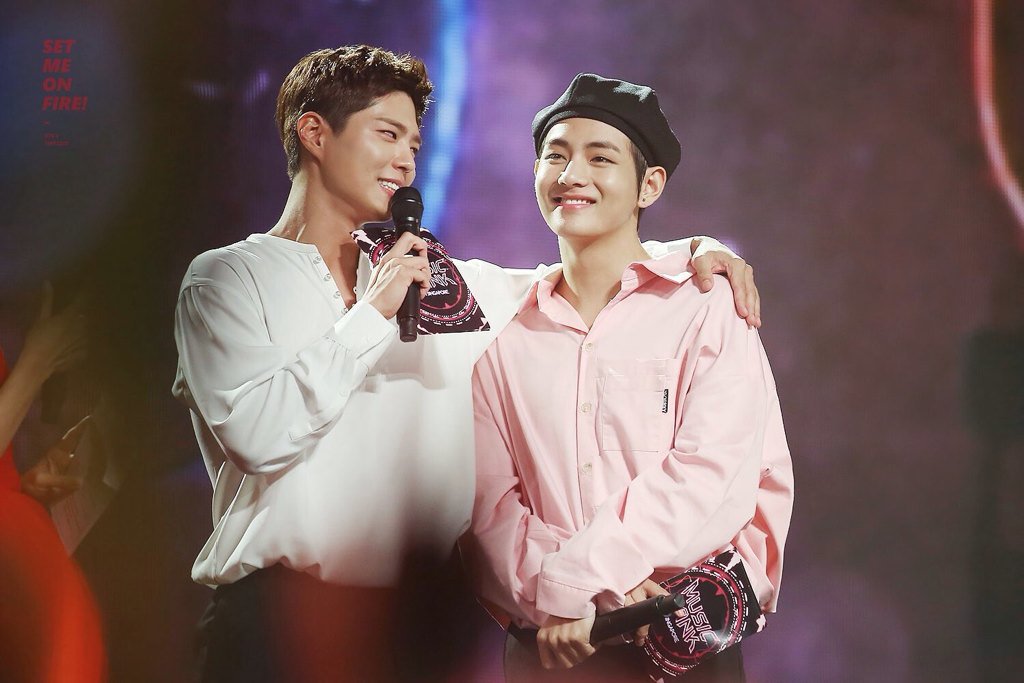 Park Bogum Probably the closest actor to Taehyung. They literally go on the cutest datest even between their tight schedules. This pair really make people feel something.