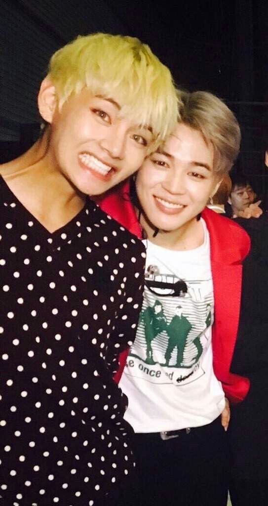 Park Jimin Soulmates. They're that two best friends who people may have mistaken as a couple. I don't blame them tbh. Literally can't not talk about each other when they're away. They might as well marry each other.