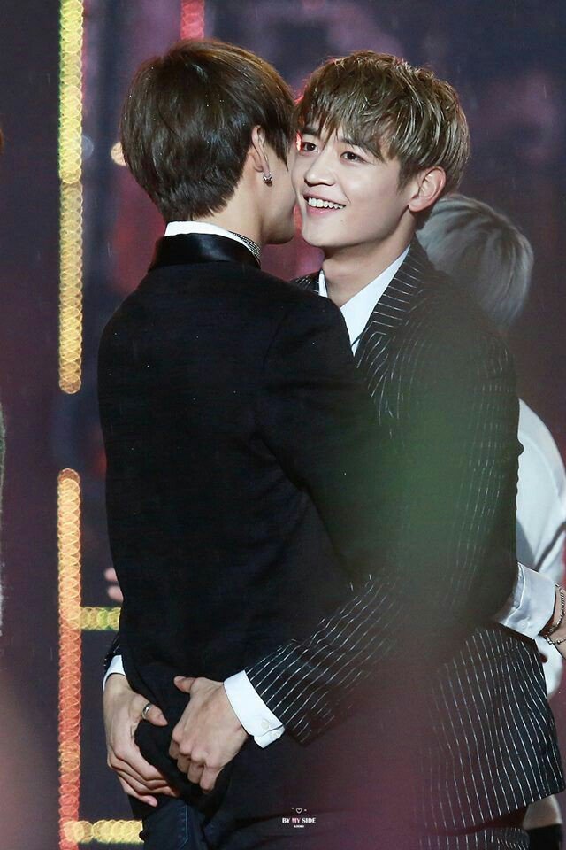 Choi Minho One of his hwarang hyungs. Evidently endeared by Taehyung. They like to hug and touch butts.