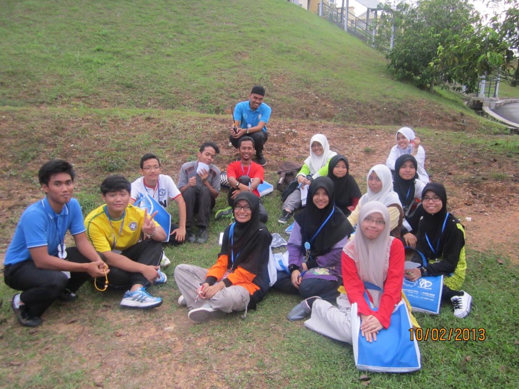prof_dr_firdaus's tweet photo. #PMGS13 @ UPM - Peserta.
Datang sorang. Tak kenal sape2 pun. Tapi survive! Sbb time tu takde rasa nak tau sgt pun pasal u tapi sbb nak cari kawan je. Prrrraaappp! Terus dapat kenal dgn satu tim @PEPIASOfficial n UniKL omey omey gak. Fasi pun acah2 omey je dulu Kaksu ๐๐. https://t.co/QPp8YGZVJB