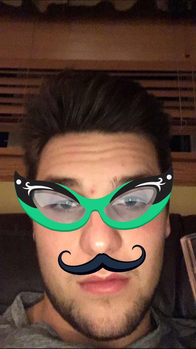 dan_bergquist14's tweet photo. Happy 18th birthday brah, have a tubular day homie! #shacc #wristlikekidsonchristmas #ballroom #haha #asd https://t.co/KSdBJL01v7