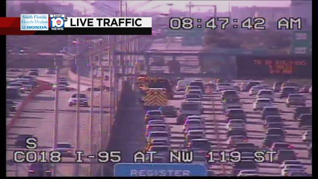 Crash on I-95 SB Express at NW 103rd St #traffic https://t.co/ETEnUMiSFQ