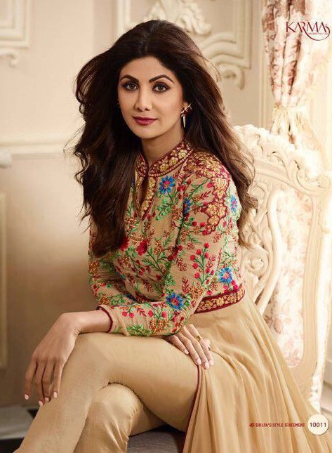 WholesaleBox_in's tweet photo. #PremiumQuality "Karma #ShilpaShetty Kali Unstitched Suit Catalog available 4 #Resell at best #wholesale price @WholesaleBox_in
#FastShipments &amp; 2% #Discount on Prepaid Orders
Order Online @ https://t.co/2npTGOBxLt
OR
Just give A 𝗠𝗶𝘀𝘀𝗲𝗱 𝗖𝗮𝗹𝗹 on +𝟵𝟭𝟴𝟴𝟴𝟮𝟴𝟰𝟮𝟮𝟭𝟭 https://t.co/FAlTpQdAPw