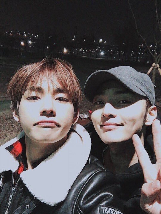 Kim Minjae Taehyung's one day boyfriend during celebrity bromance. They had so much chemistry. They say 'i love you' to each other during calls. So cute.