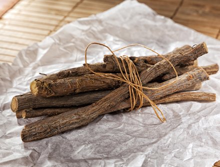 TeaAdvisoryPan's tweet photo. Liquorice tea. Properties include: anti-inflammatory, antiviral, antimicrobial, antioxidative and immunodulatory #Health #TAPTeas https://t.co/XY28ock5j5