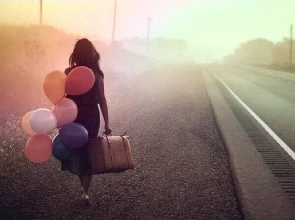 nellina99's tweet photo. Tu proverai sì come sa di sale
lo pane altrui, e come è duro calle
lo scendere e 'l salir per l'altrui scale...
#LeggoDante
#Paradiso #cantoXII
#Parole #InArte
@CasaLettori https://t.co/f6HwJlNM9K