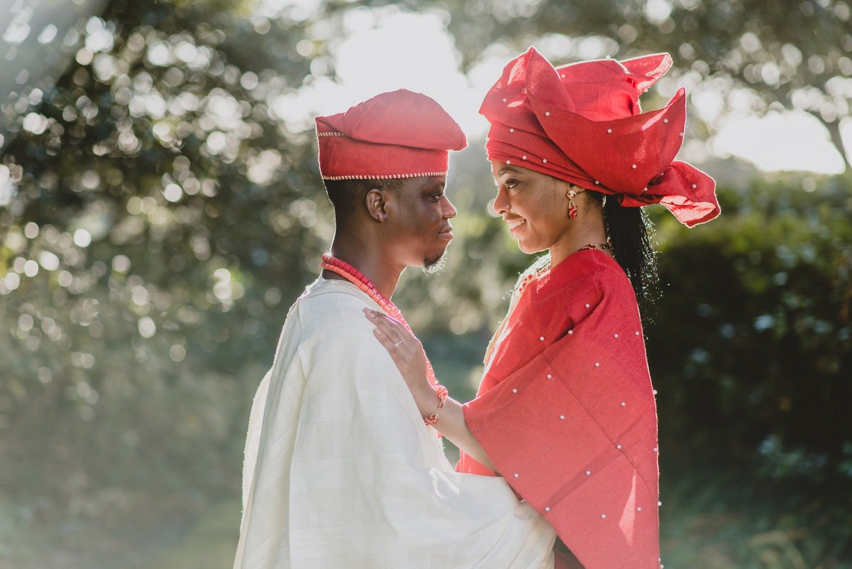 whitechaletst's tweet photo. My last wedding of 2017 was quite special. Traditional African wedding, super sweet couple wearing traditional Nigerian outfits, perfect weather. https://t.co/0NmiHDB9ZN