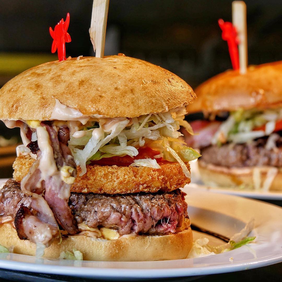 beefhouseblog's tweet photo. #SORRY ⎮ Ce midi c’est #burger 🍔 Oui on l’avoue, on est accro… 😋
#Foodlovers #Toulon #Avenue83 https://t.co/jskodxuZag