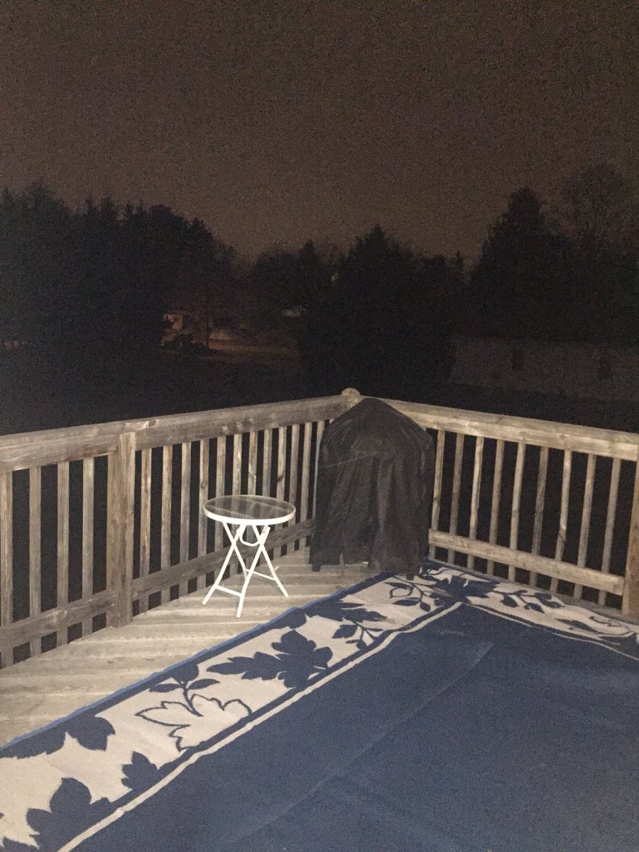 ldub1006's tweet photo. @LarryMillerTV @_EllenBryan @janjeffcoat @MiriWeather here’s what it looks like in Hagerstown MD  #notmysnowstorm 👎🏽🤬😩Looks like I’m going to work today https://t.co/C8ODtxEbk3